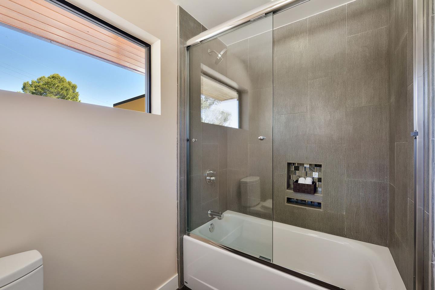 481 West Maple Way Woodside, CA 94062 - Photo 42 of 91