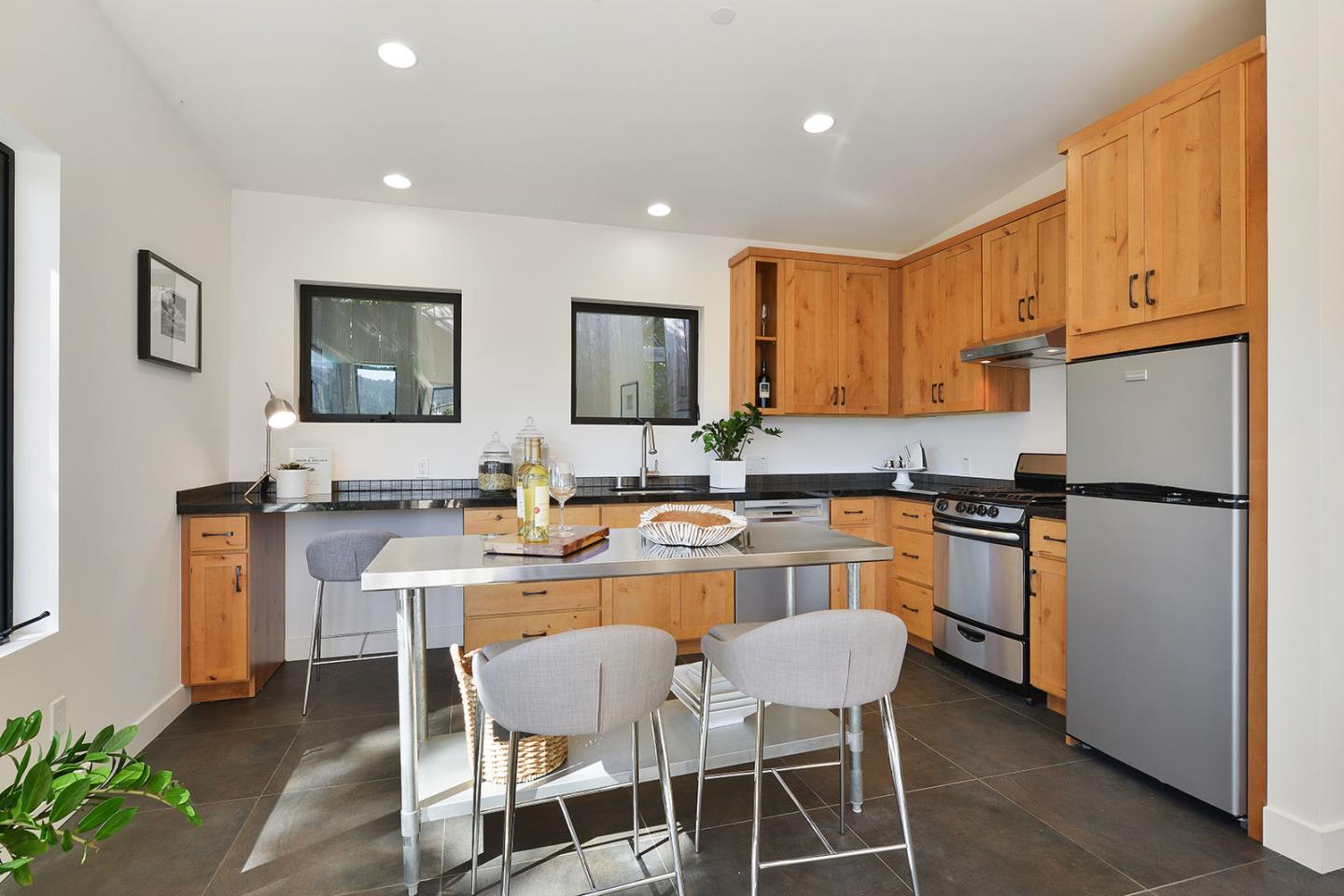 481 West Maple Way Woodside, CA 94062 - Photo 72 of 91