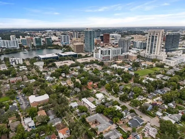 $1,895 | 317 East Amelia Street, Unit 4, Orlando, FL 32801