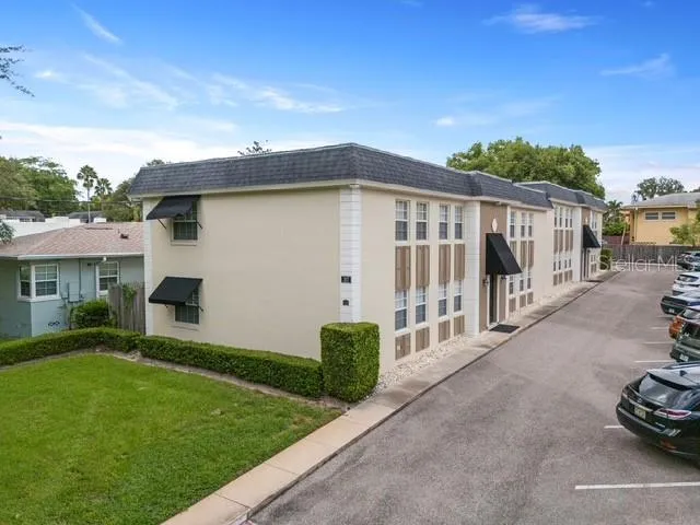 $1,895 | 317 East Amelia Street, Unit 4, Orlando, FL 32801