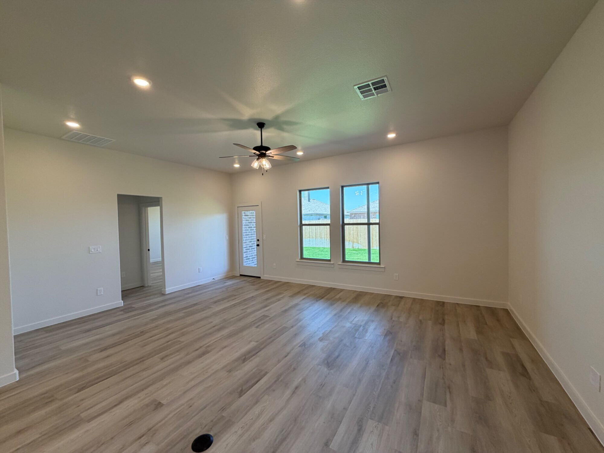 7012 16th Street Lubbock, TX 79416 - Photo 10 of 15 IMG_7795