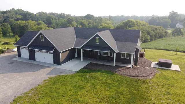 $899,900 | 8478 Acacia Avenue Northeast, Monticello, MN 55362