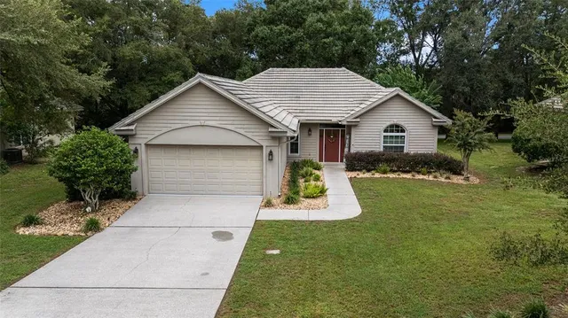 $348,000 | 3135 North Barton Creek Circle, Lecanto, FL 34461