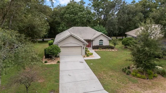 $348,000 | 3135 North Barton Creek Circle, Lecanto, FL 34461