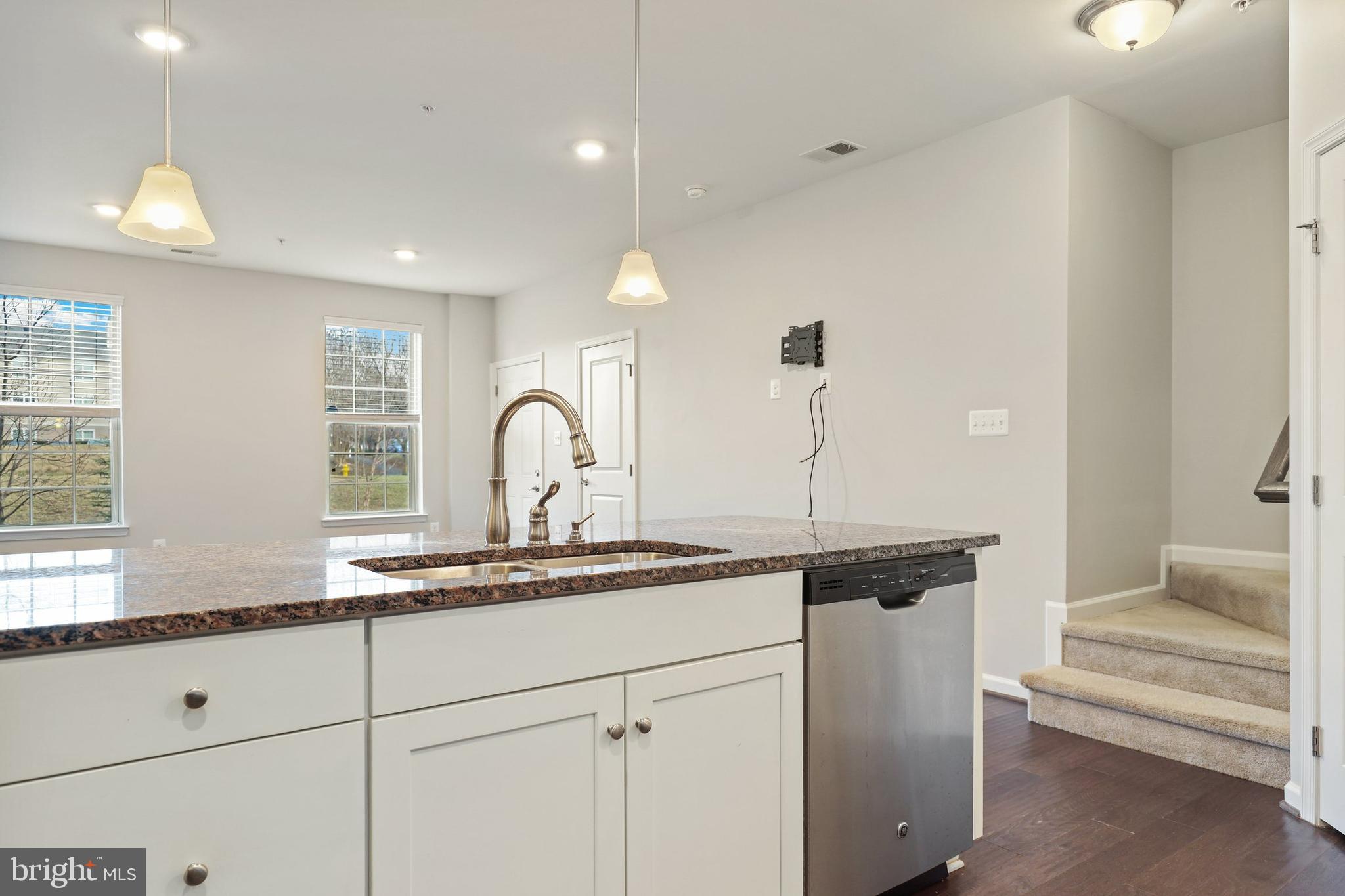 811 Orchard Tree Road, Unit 43 Odenton, MD 21113 - Photo 10 of 36 Gallery Image 10