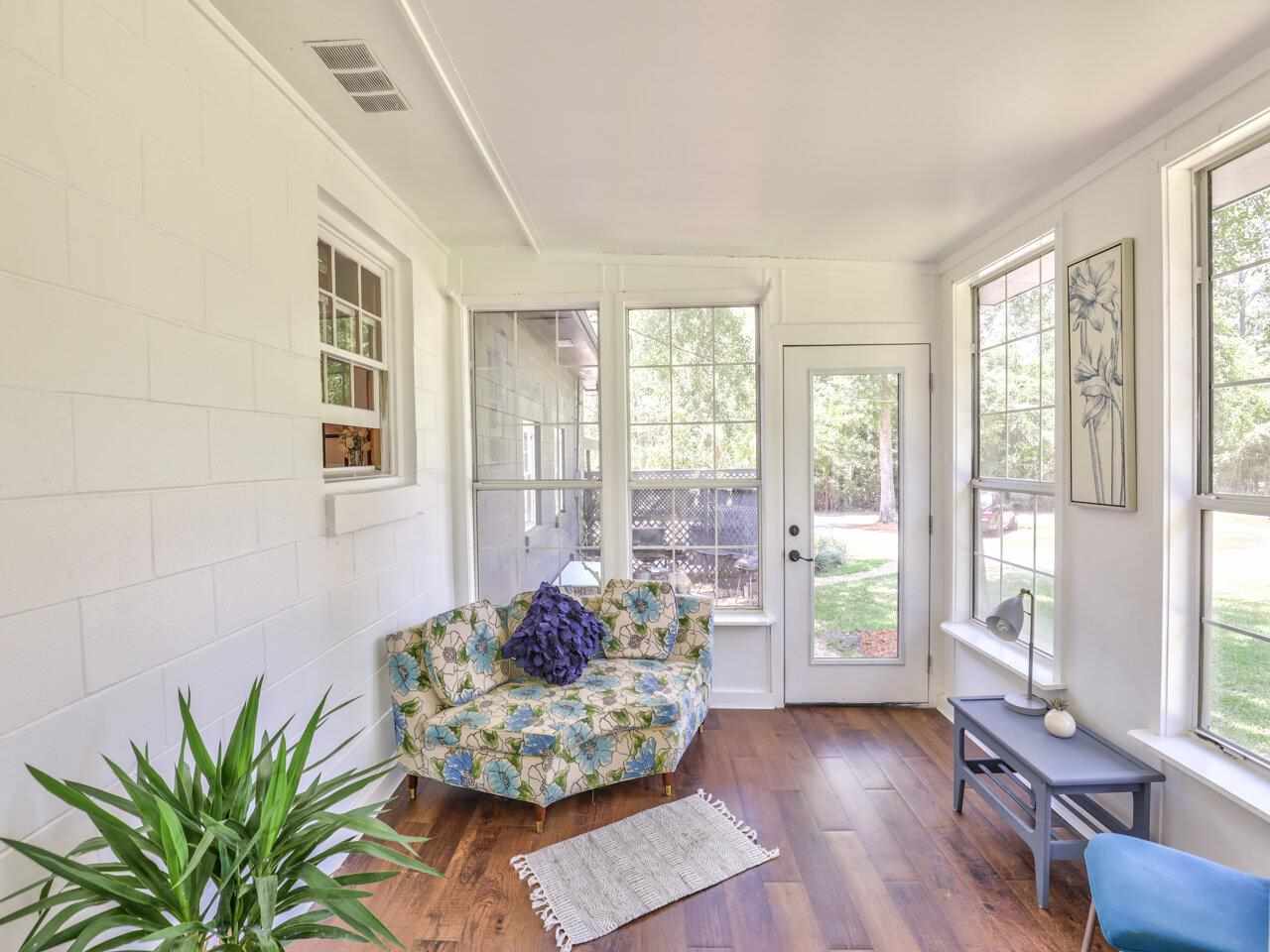 1286 Jeffrey Road Tallahassee, FL 32312 - Photo 16 of 36 Gallery Image 16