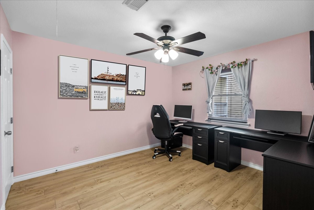 85 Santar Loop Surfside Beach, TX 77541 - Photo 33 of 37 Gallery Image 33