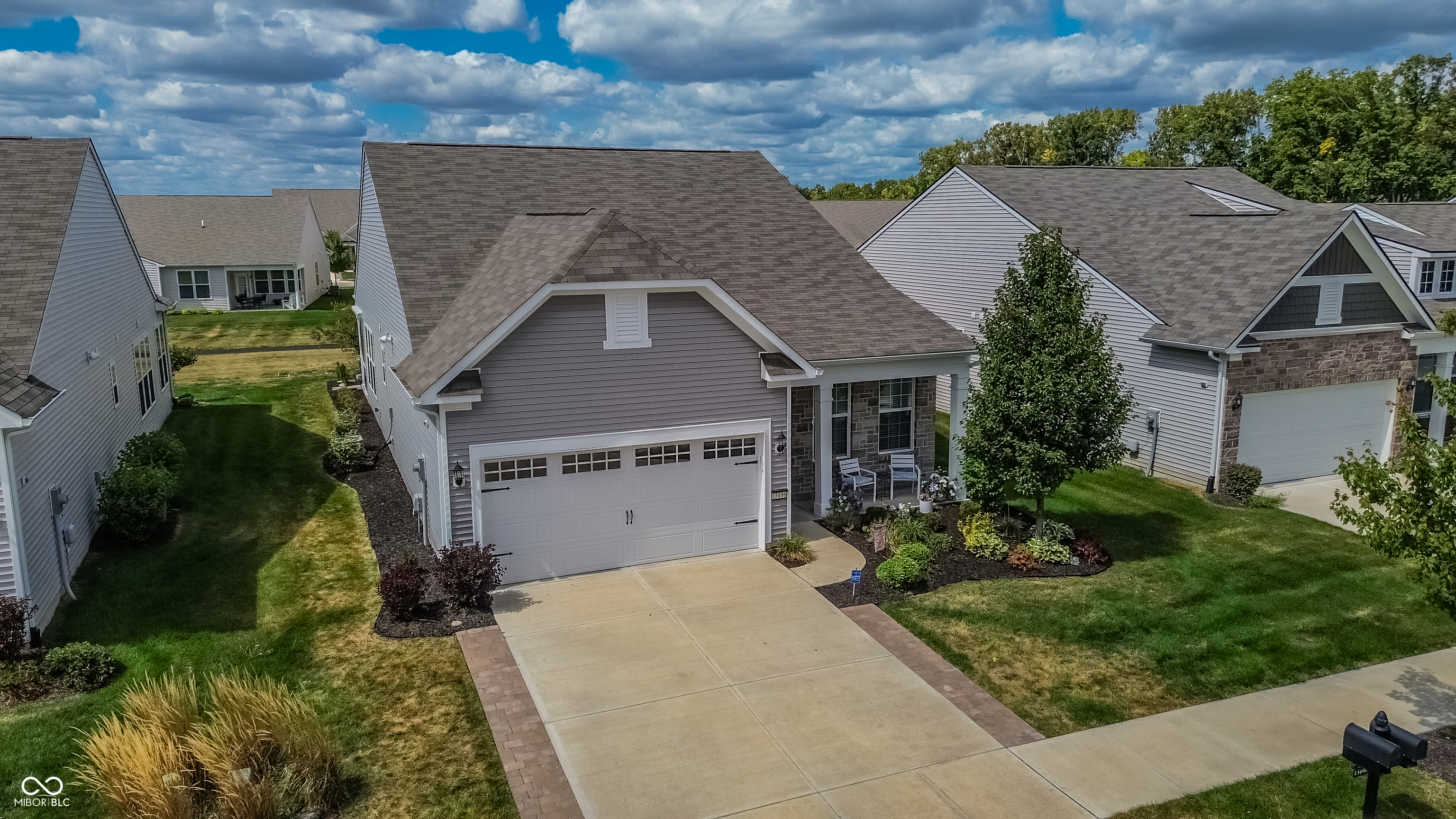 13496 Mosaic Street Fishers, IN 46037 - Photo 4 of 37