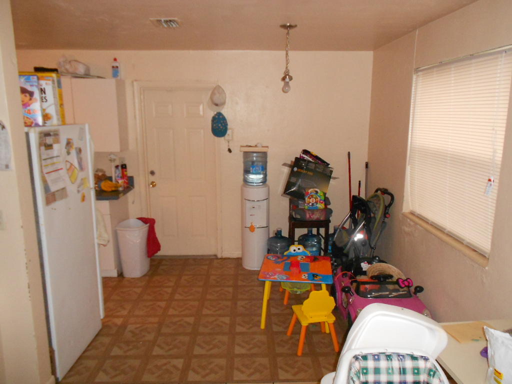 1231 West 3rd Street Riviera Beach, FL 33404 - Photo 4 of 10 DSCN3776