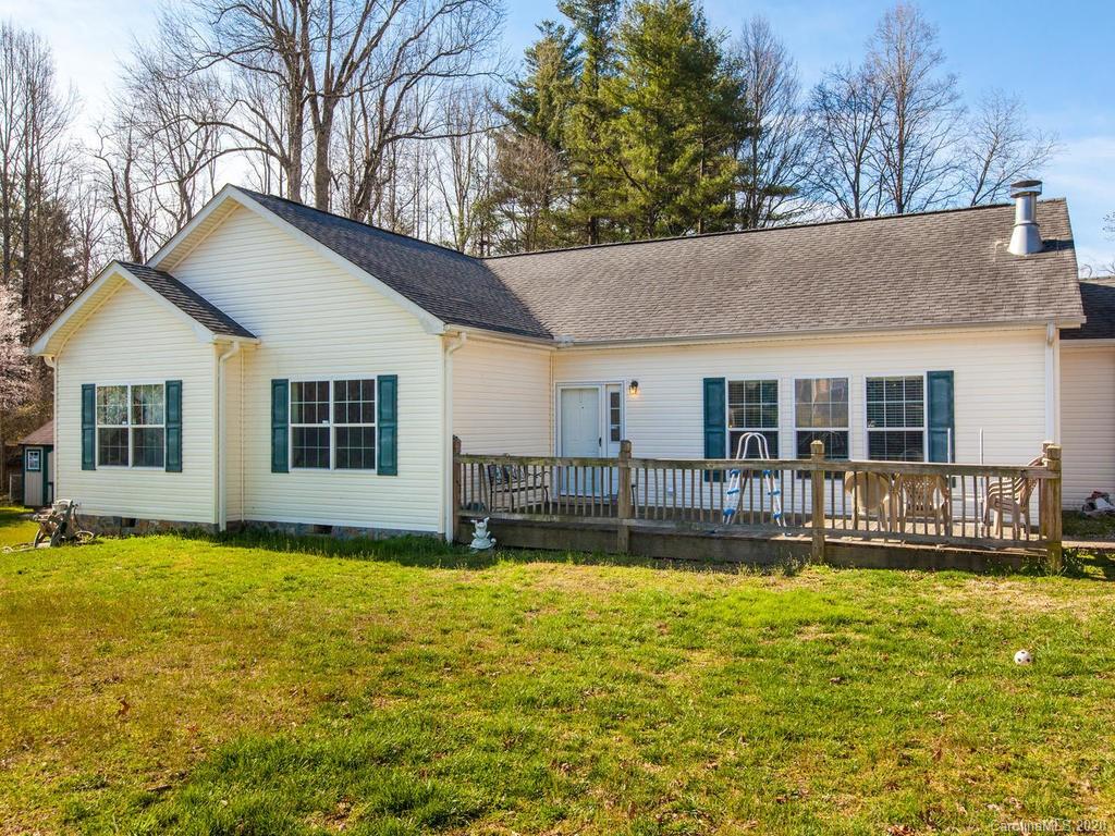 112 Roper Road East Flat Rock, NC 28726 - Photo 1 of 35 Gallery Image 1