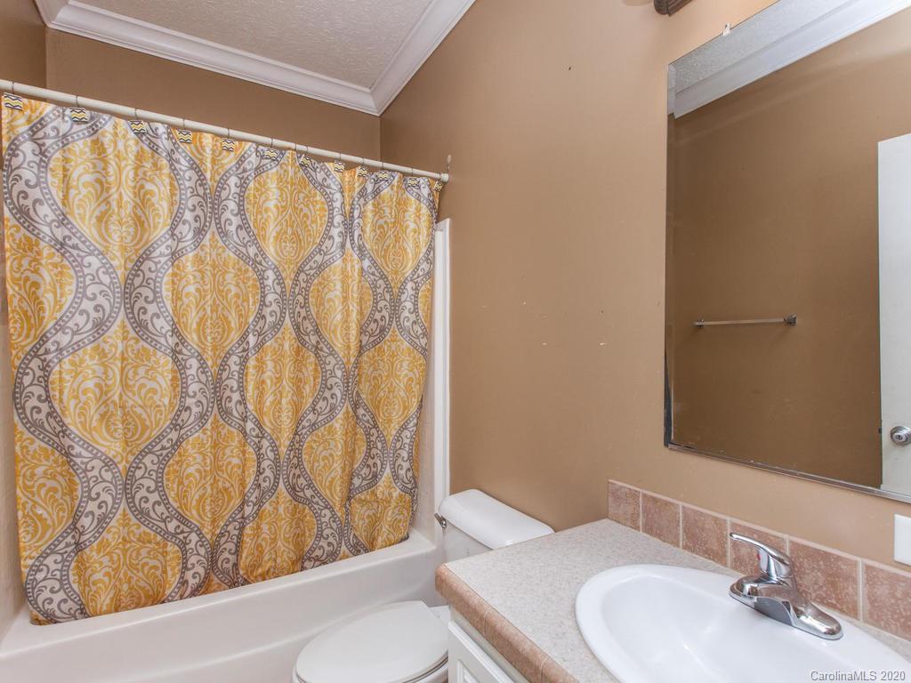 112 Roper Road East Flat Rock, NC 28726 - Photo 24 of 35 Gallery Image 24