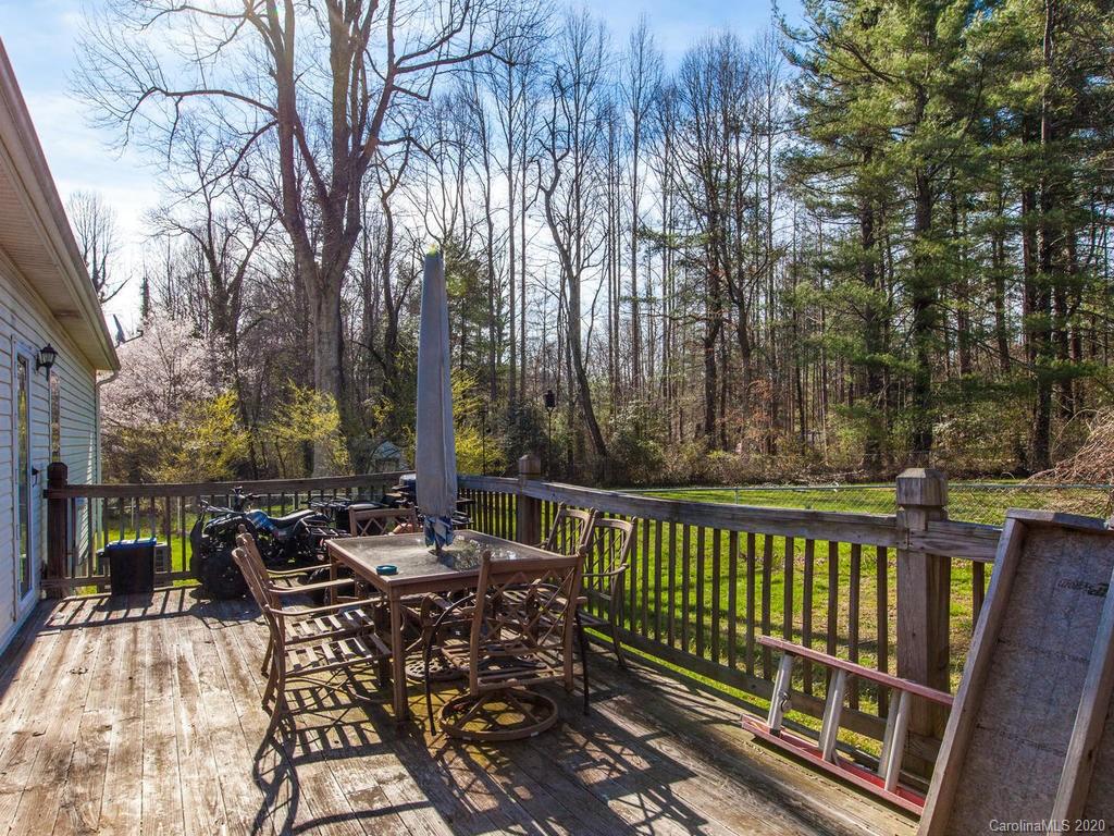112 Roper Road East Flat Rock, NC 28726 - Photo 35 of 35 Gallery Image 35