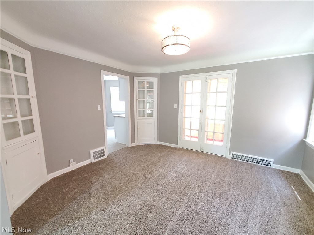 3542 Boynton Road Cleveland Heights, OH 44121 - Photo 9 of 33