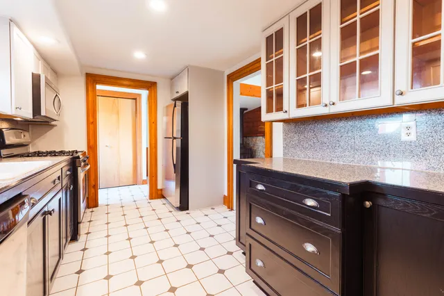 $165,000 | 341 Gear Street, Galena, IL 61036