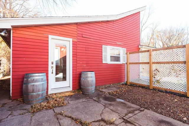 $165,000 | 341 Gear Street, Galena, IL 61036