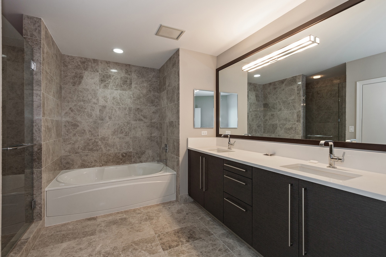 1201 South Prairie Avenue, Unit 805 Chicago, IL 60605 - Photo 14 of 23