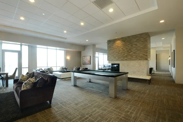 $675,000 | 1201 South Prairie Avenue, Unit 805, Chicago, IL 60605