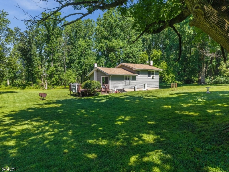 106 Oak Summit Road Frenchtown, NJ 08825 - Photo 31 of 42