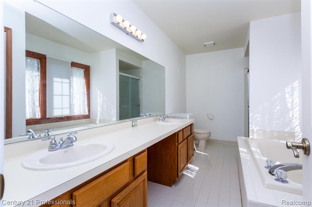 1244 Rothwell Drive Troy, MI 48084 - Photo 25 of 48 Gallery Image 25