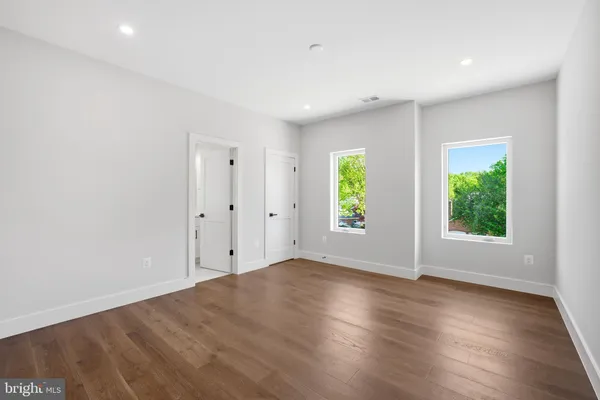 $3,380,000 | 9420 Vernon Drive, Great Falls, VA 22066