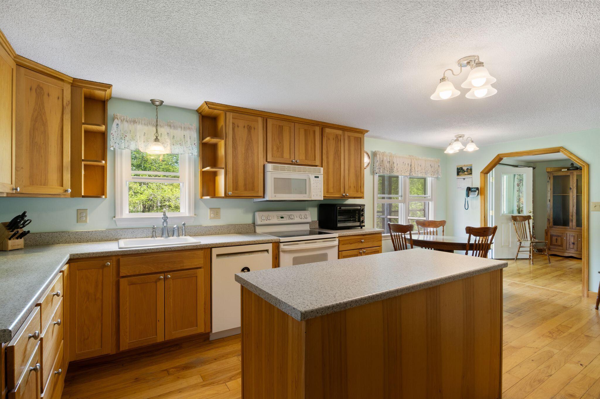 337 Elm Street Limerick, ME 04048 - Photo 11 of 56 337_Elm_St_033