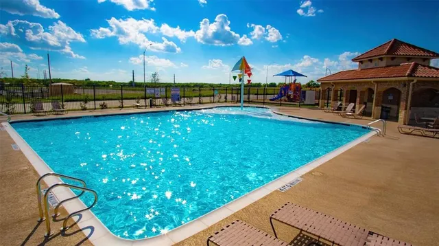 a view of an outdoor space with seating area