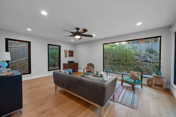 $1,100,000 | 8600 Appalachian Drive, Austin, TX 78759