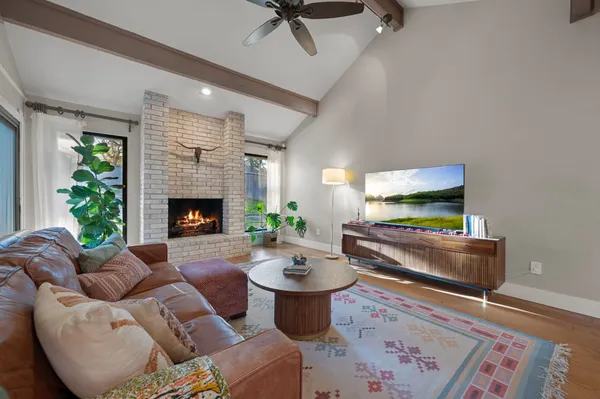 $1,100,000 | 8600 Appalachian Drive, Austin, TX 78759