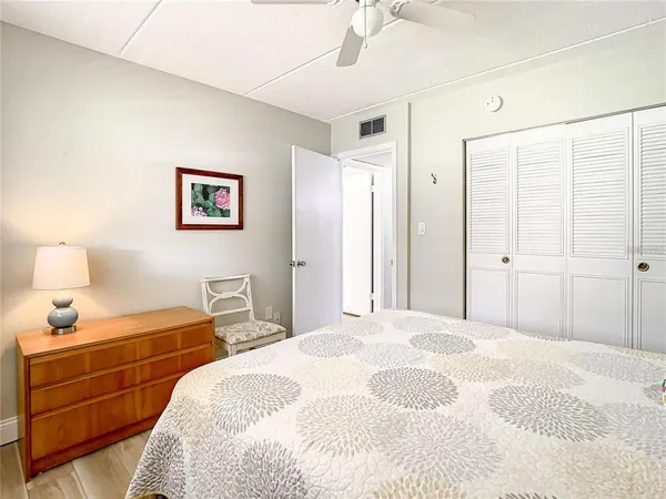 $2,000 | 841 Patricia Avenue, Unit 103, Dunedin, FL 34698