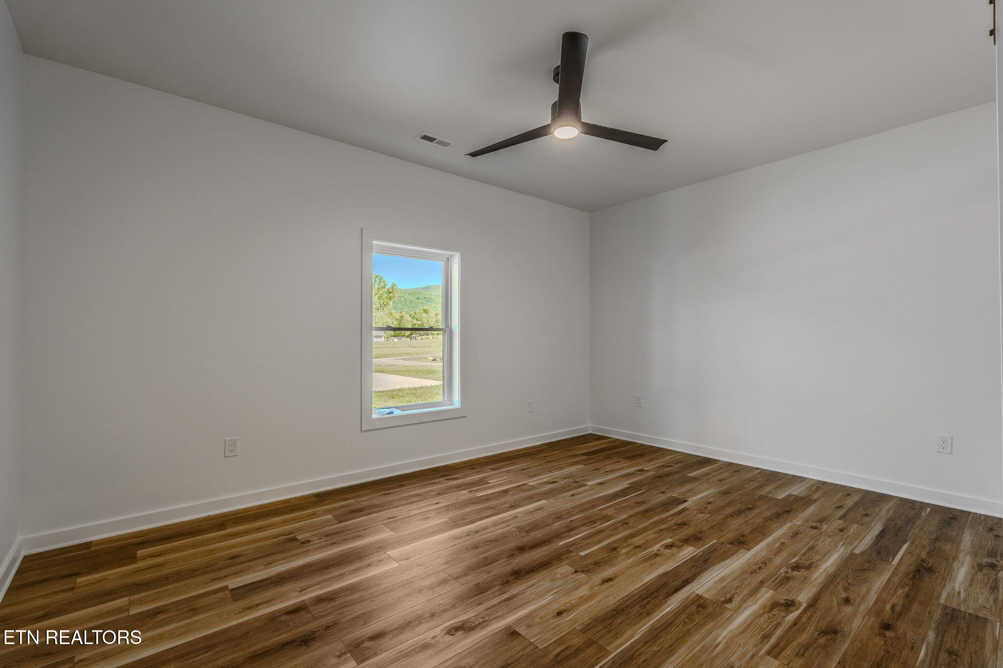 110 Eldon Justice Road Oliver Springs, TN 37840 - Photo 25 of 47 Gallery Image 25