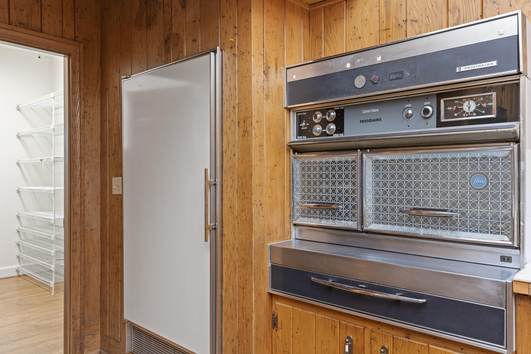 136 Signal Point Road Signal Mountain, TN 37377 - Photo 15 of 64 Kitchen