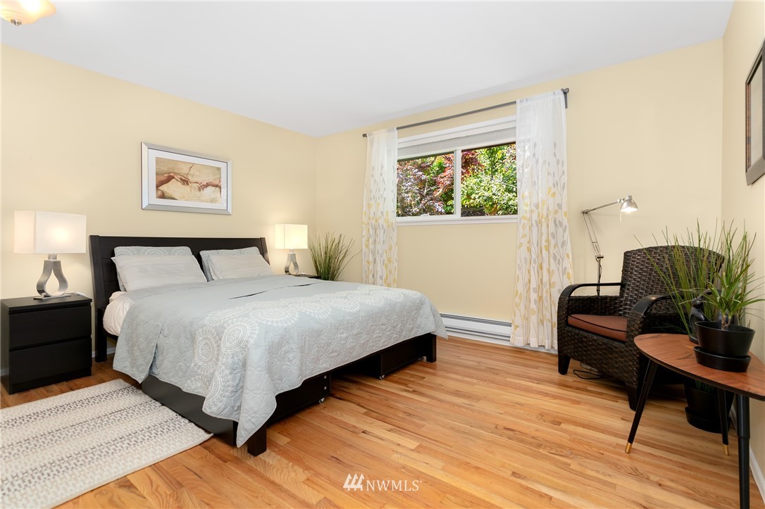 3831 Letitia Avenue South Seattle, WA 98118 - Photo 12 of 25