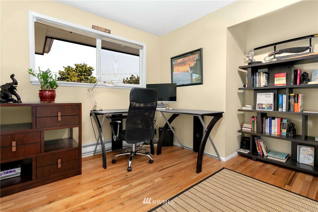 3831 Letitia Avenue South Seattle, WA 98118 - Photo 15 of 25