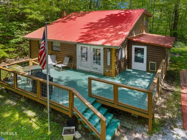 $639,900 | 236 Beech Street, Sneedville, TN 37869
