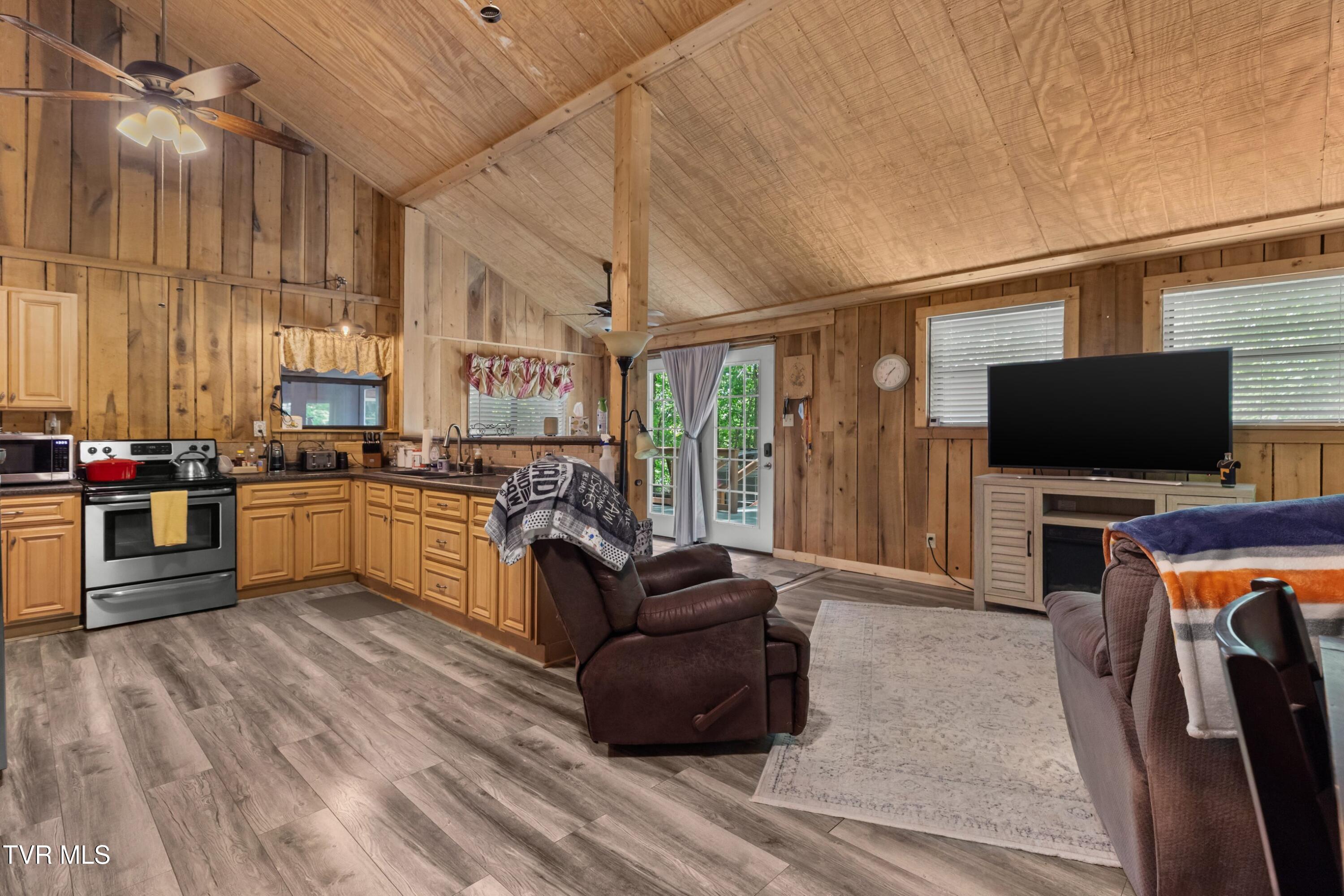 236 Beech Street Sneedville, TN 37869 - Photo 45 of 101 079-236BeechStreet-Sneedville-TN-37869-S