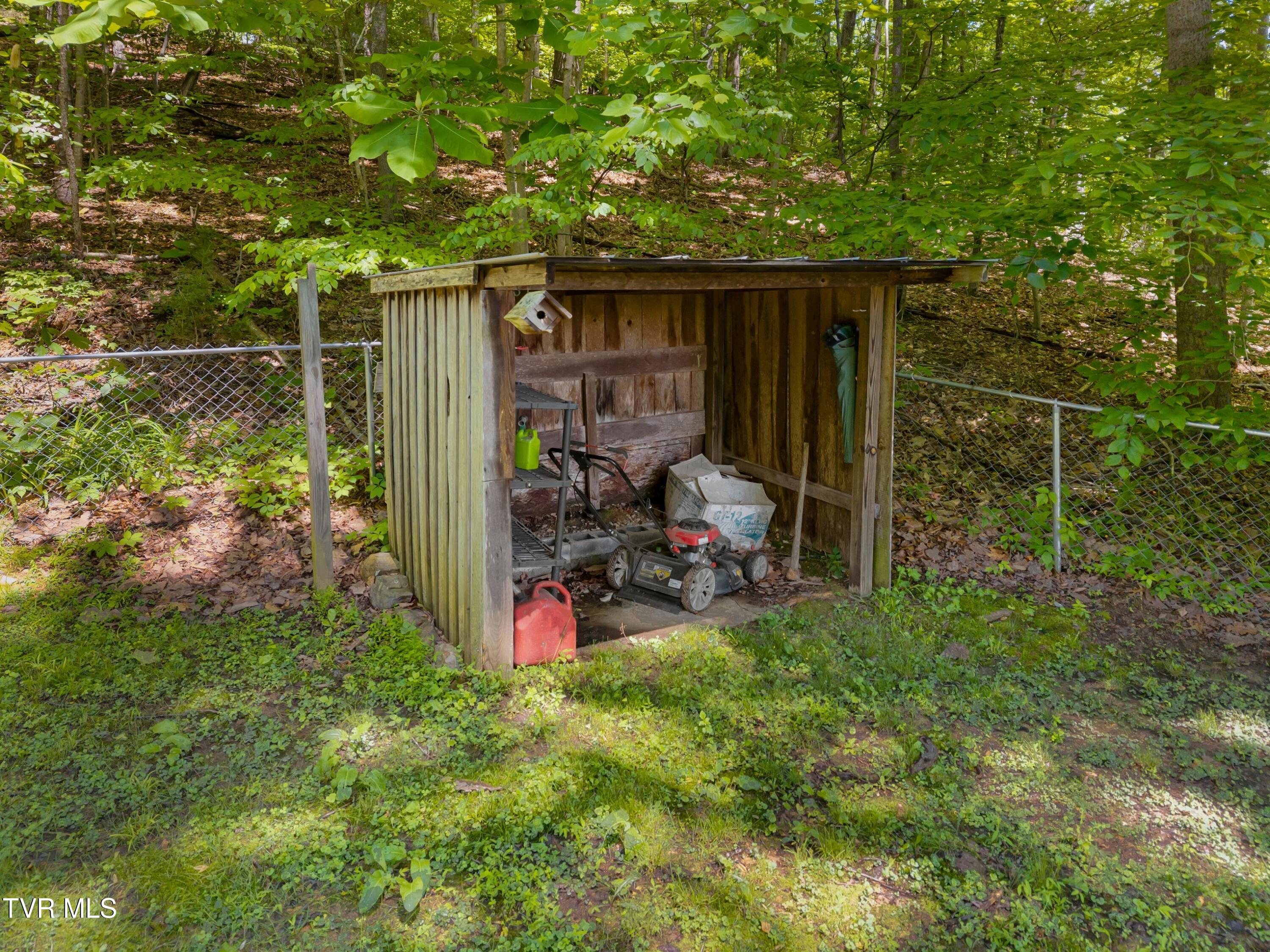 236 Beech Street Sneedville, TN 37869 - Photo 50 of 101 027-236BeechStreet-Sneedville-TN-37869-S