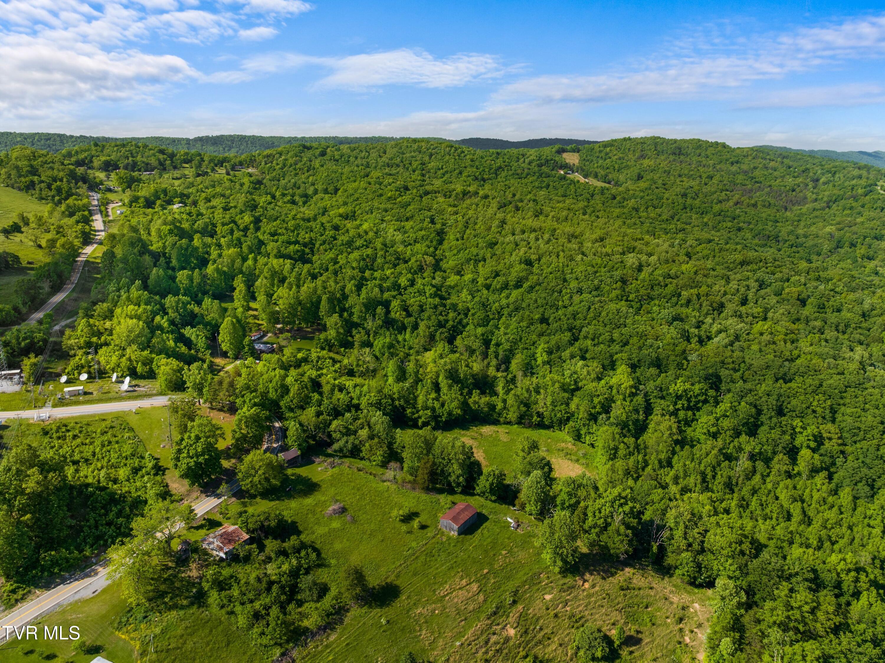 236 Beech Street Sneedville, TN 37869 - Photo 66 of 101 054-236BeechStreet-Sneedville-TN-37869-S