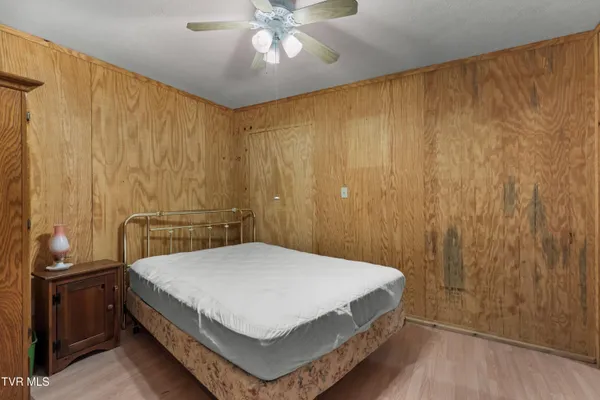 $659,900 | 236 Beech Street, Sneedville, TN 37869