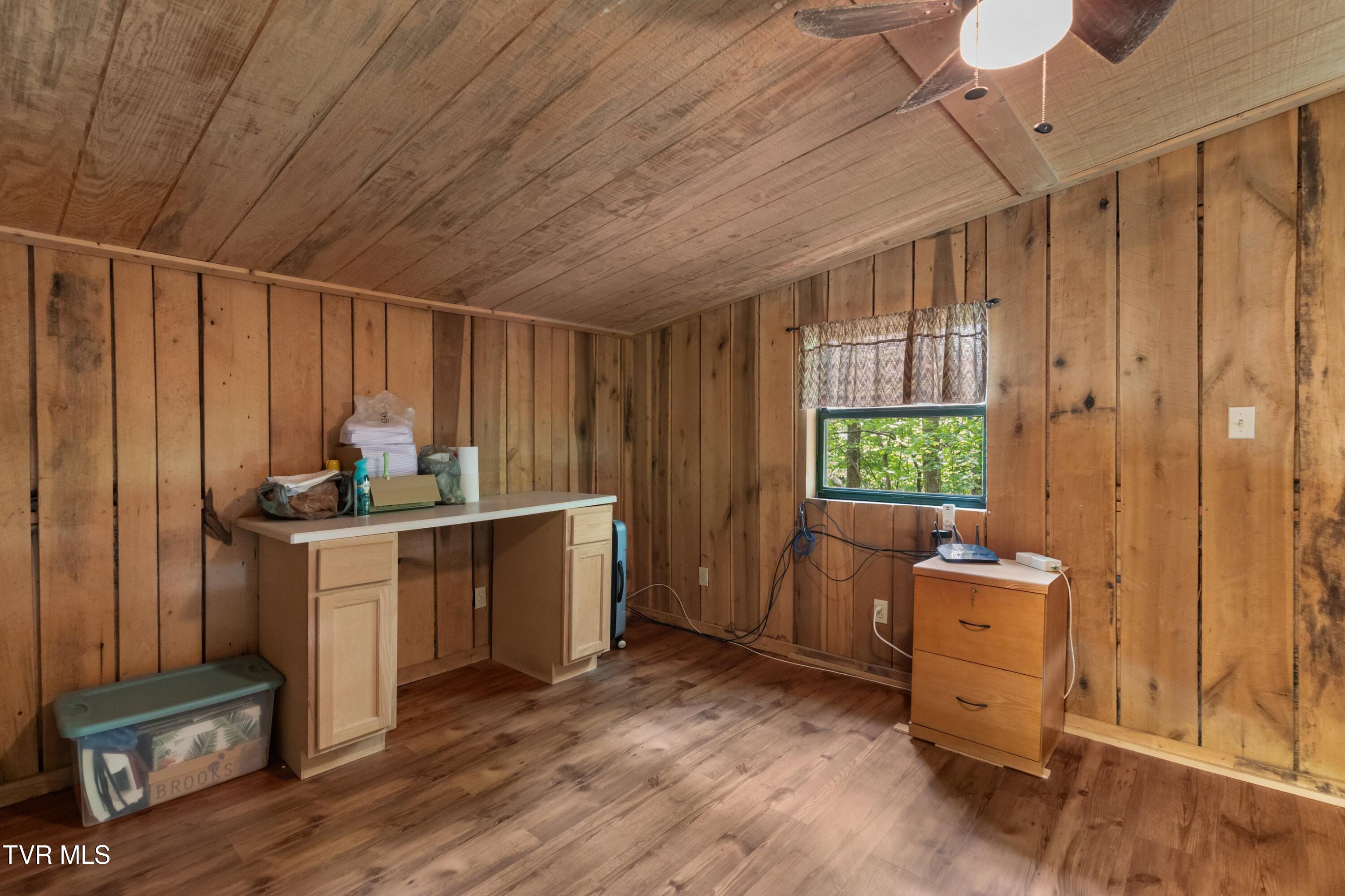 236 Beech Street Sneedville, TN 37869 - Photo 80 of 101 084-236BeechStreet-Sneedville-TN-37869-S