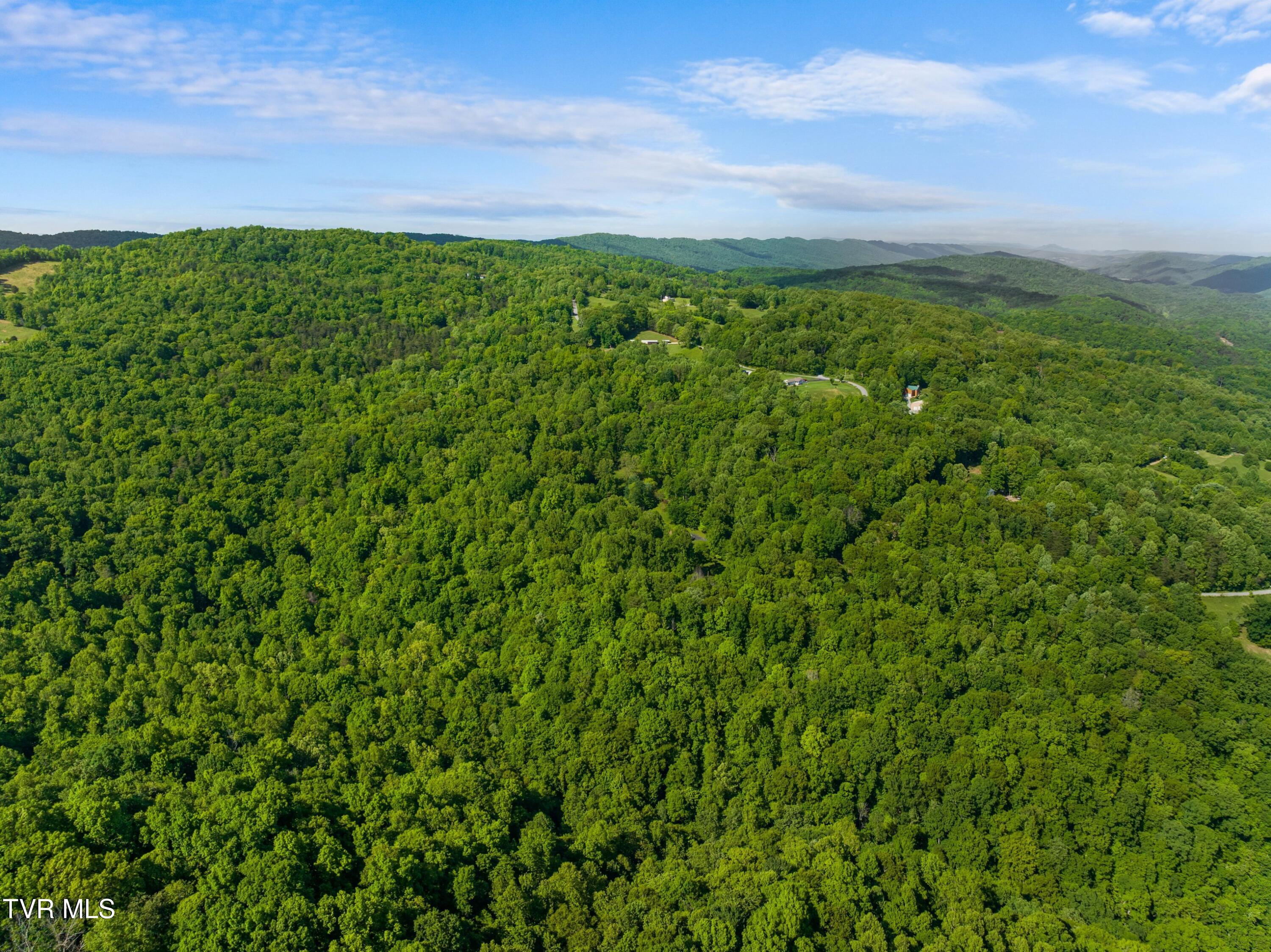 236 Beech Street Sneedville, TN 37869 - Photo 92 of 101 051-236BeechStreet-Sneedville-TN-37869-S