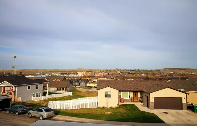 $599,900 | 235 Weeping Birch Court, Sheridan, WY 82801