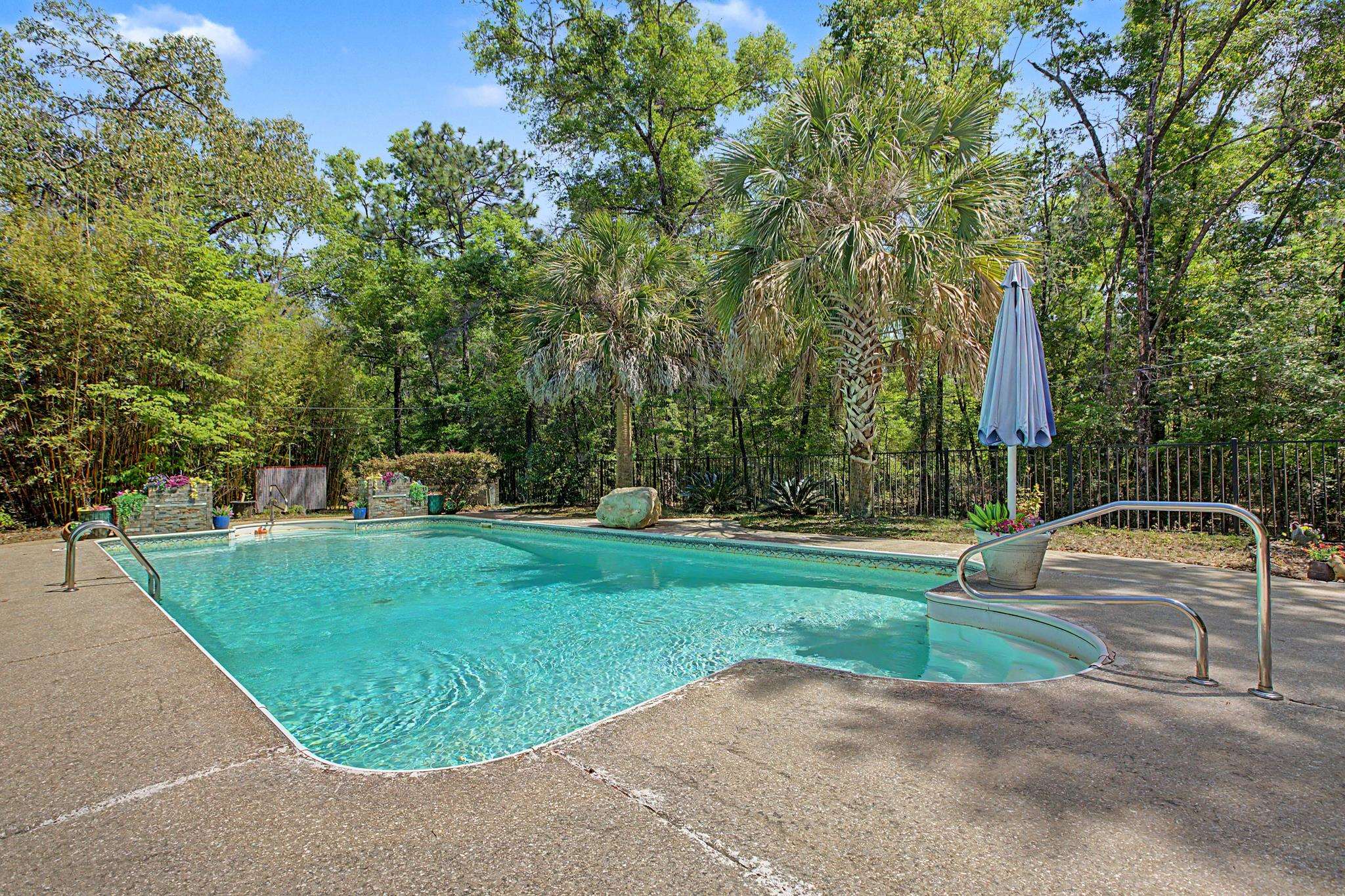 319 Sam Marks Road Crawfordville, FL 32327 - Photo 8 of 61