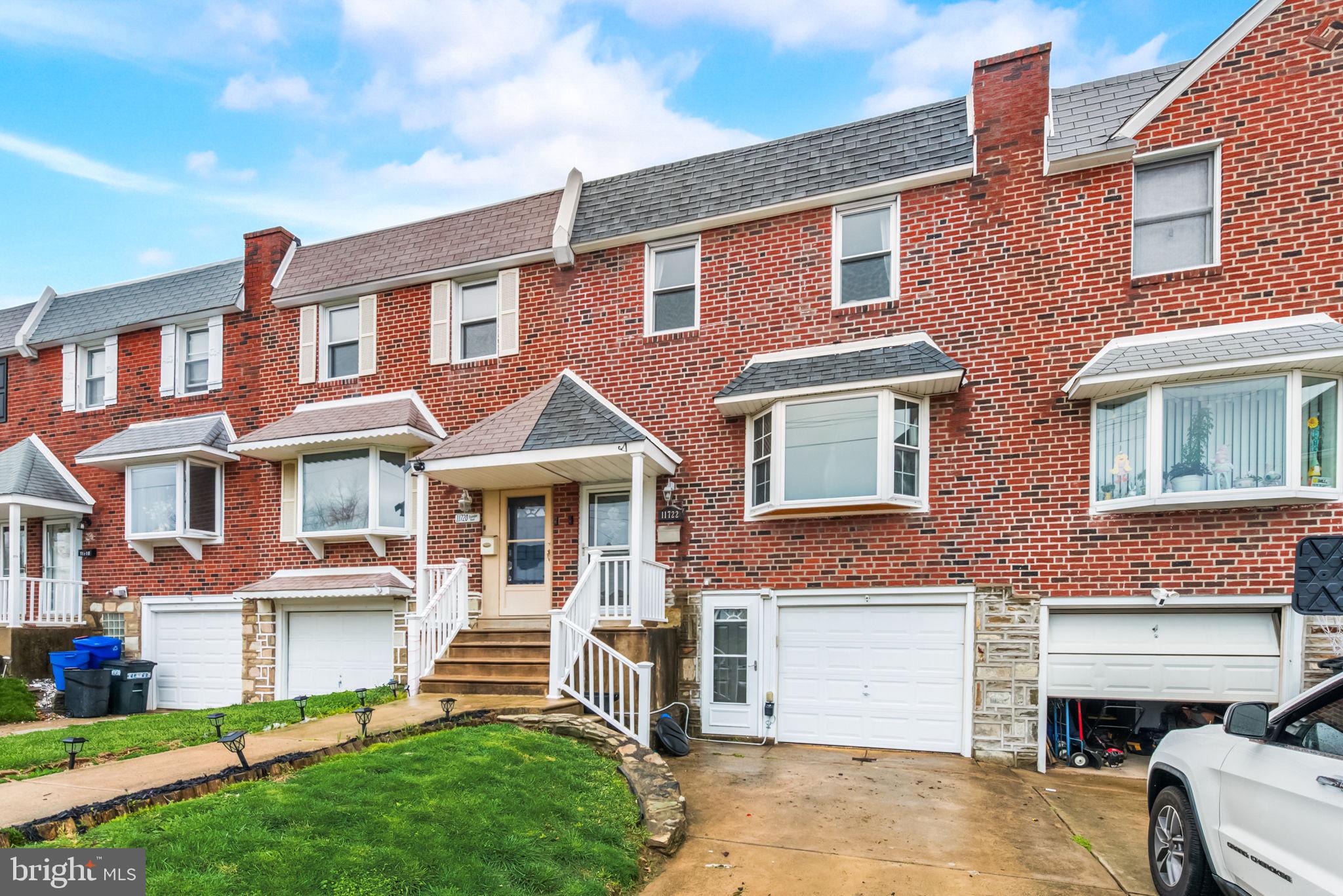 11722 Brandon Road Philadelphia, PA 19154 - Photo 1 of 43 Gallery Image 1