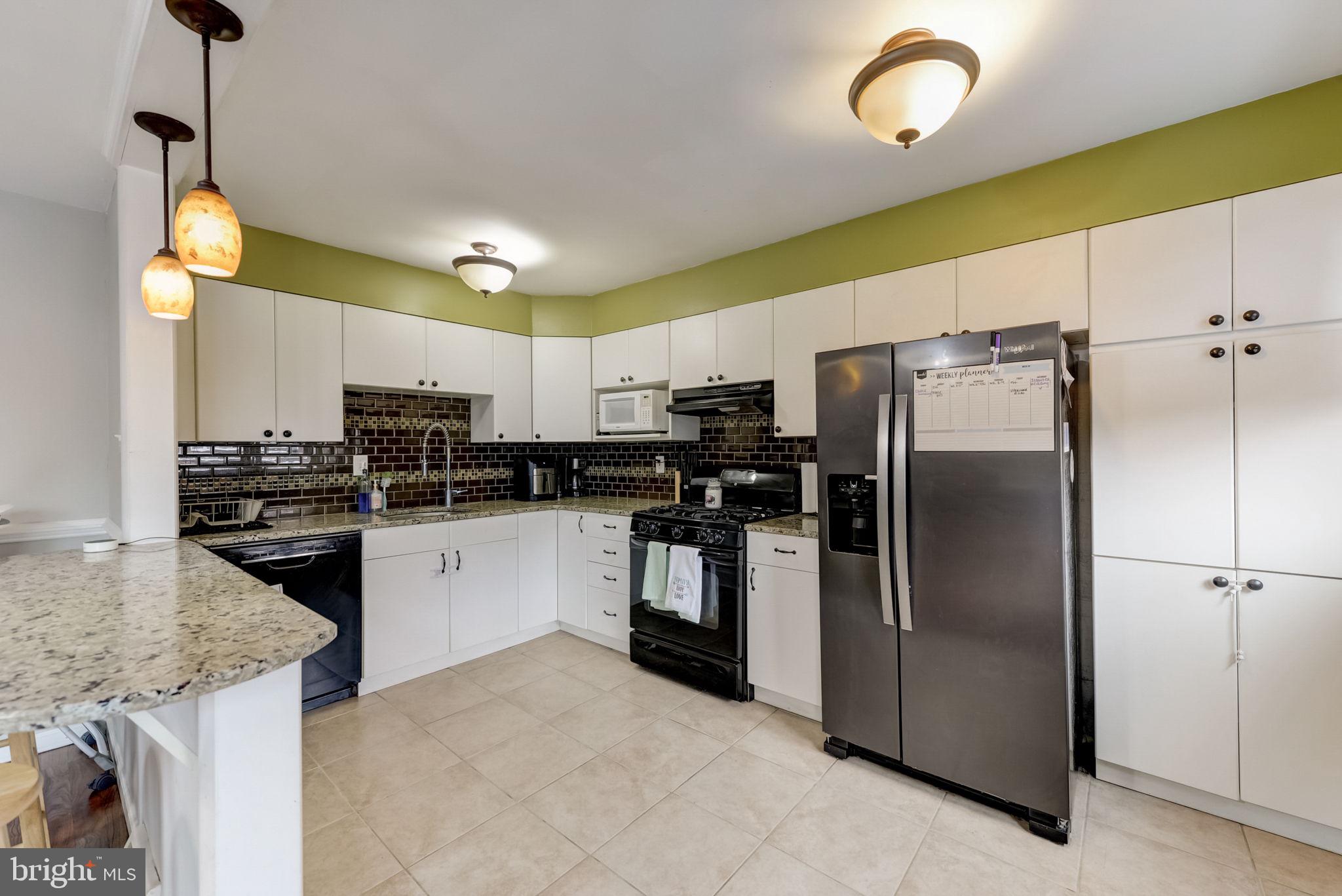 11722 Brandon Road Philadelphia, PA 19154 - Photo 14 of 43 Gallery Image 14