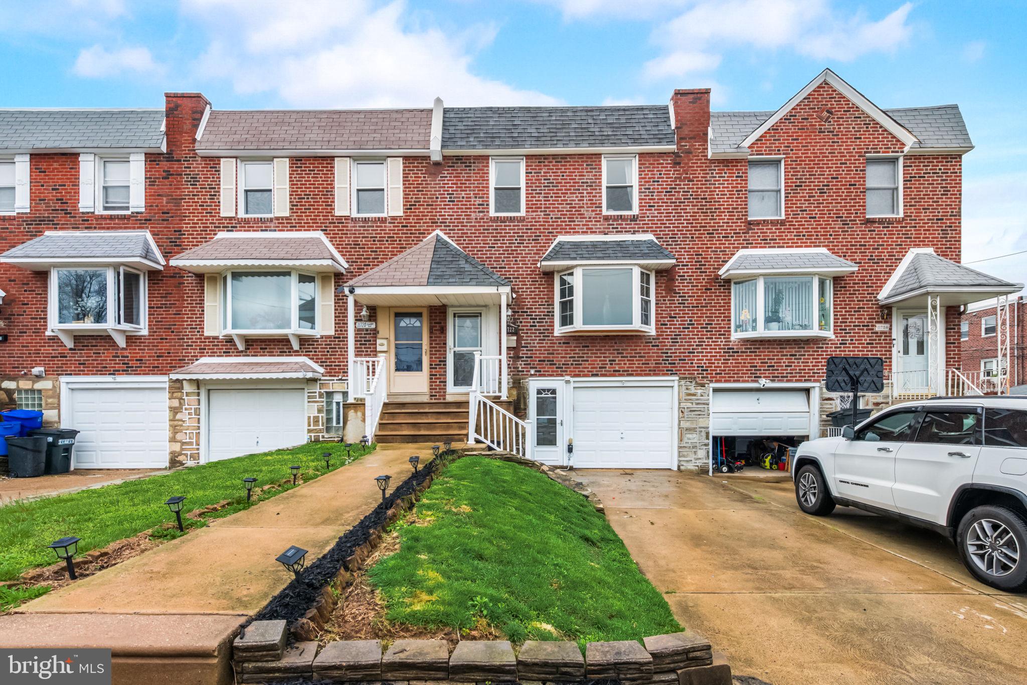11722 Brandon Road Philadelphia, PA 19154 - Photo 2 of 43 Gallery Image 2