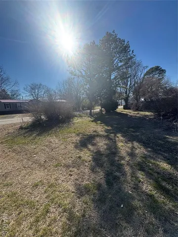 $8,000 | 2810 Neal Street, Kennett, MO 63857