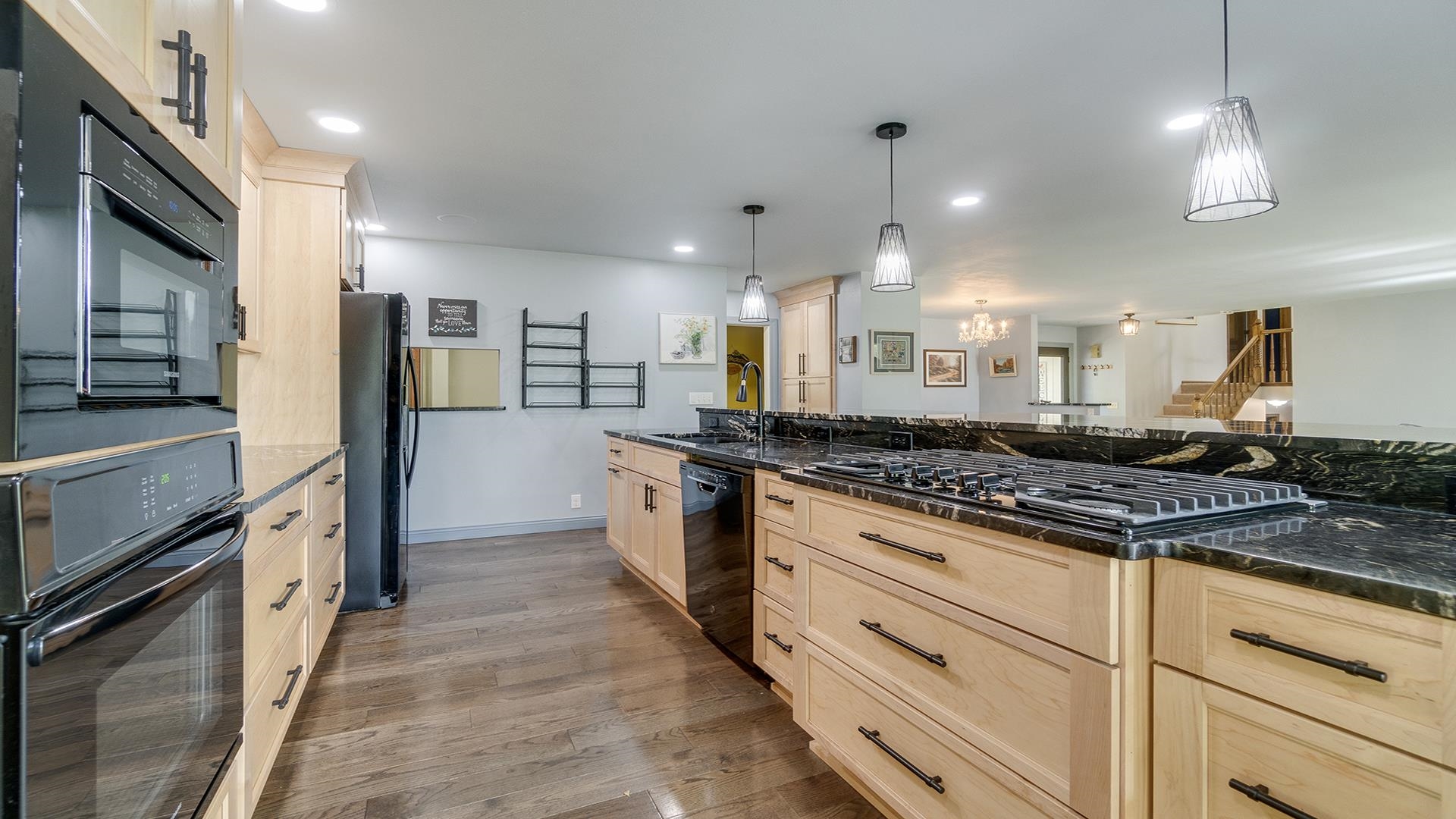 6602 Argyle Road Caledonia, IL 61011 - Photo 12 of 51 Gallery Image 12