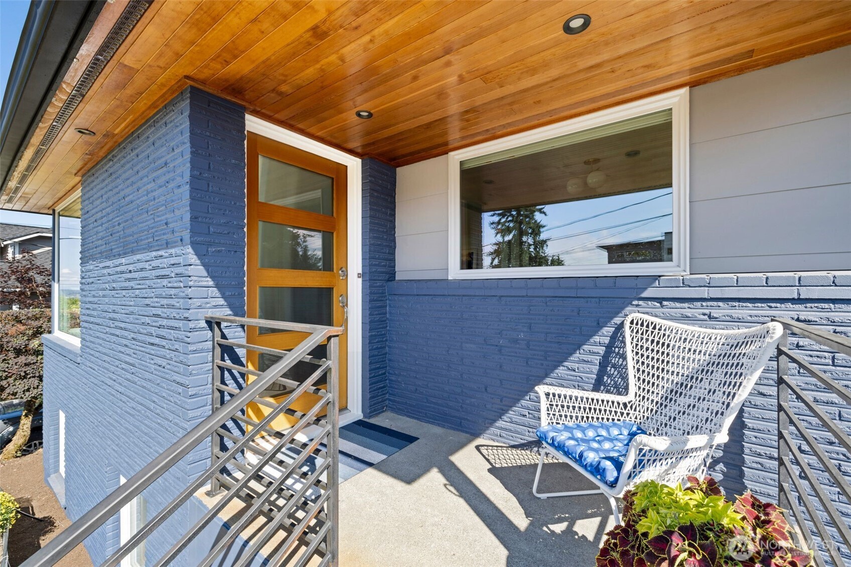 4110 Southwest Rose Street Seattle, WA 98136 - Photo 2 of 39 a view of an outdoor sitting space