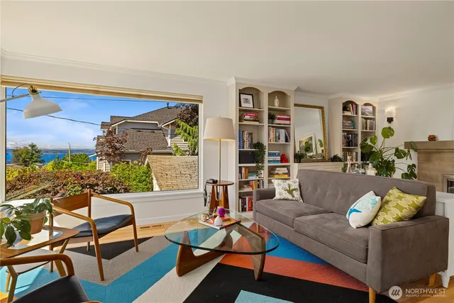 $1,275,000 | 4110 Southwest Rose Street, Seattle, WA 98136