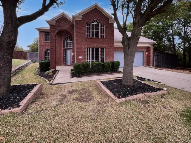 $488,000 | 815 Creekstone Court, Cedar Hill, TX 75104